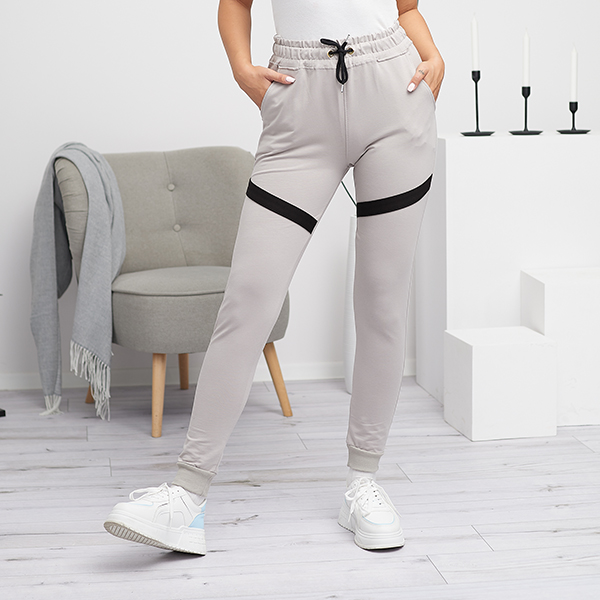 Women's light gray sweatpants - Clothing