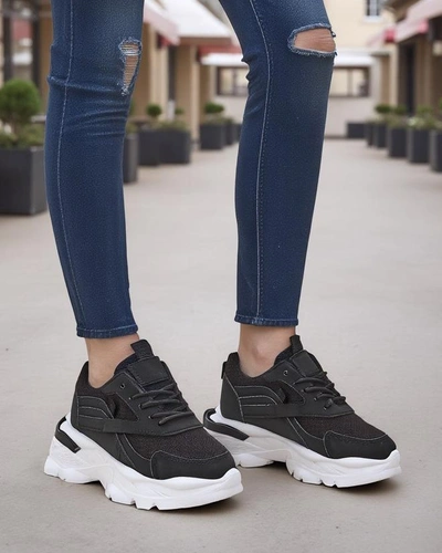Женские спортивные кроссовки Royalfashion на платформе Gerovis