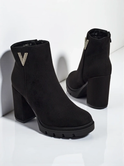 Venus Black Elegant Ankle Boots for Spring