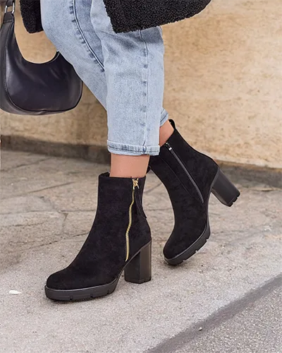 Royalfashion Women's ankle boots on a post Igges