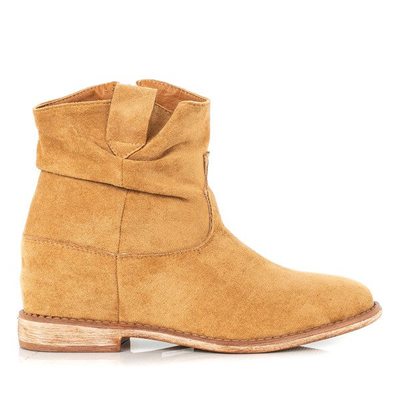 Camel-colored cowboy boots on platforms Brunoki - Footwear
