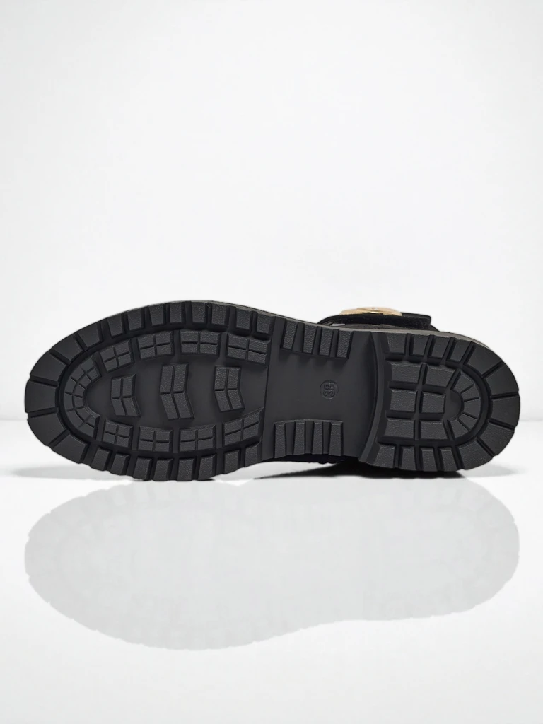 Naiste kaunistustega tööstiilis saapad Lorice