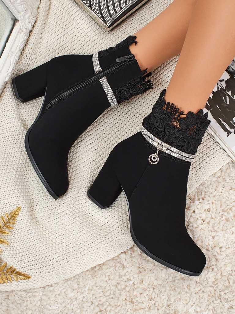Women's Faux Leather Heeled Ankle Boots with Lace Kastrelle