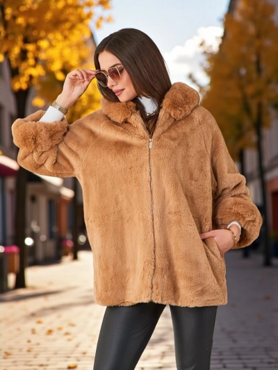 Royalfashion Kvinnur's faux fur jakki