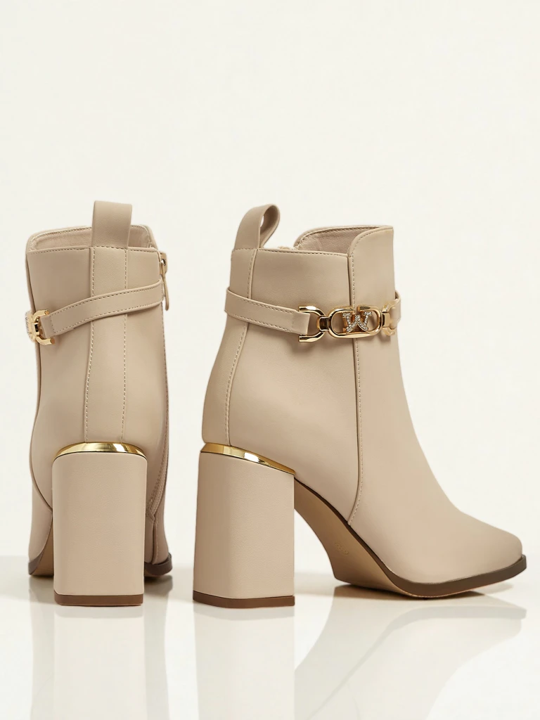 Naiste замш-ökoloogilisest nahast saapad Ostirena