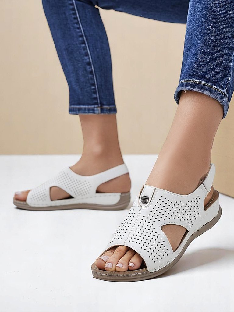 Royalfashion Женские ажурные сандалии Leminni