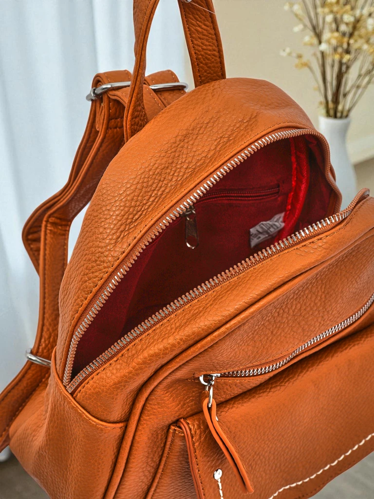 Elegant women's backpack Calista Camel eco-leather Królewska Moda