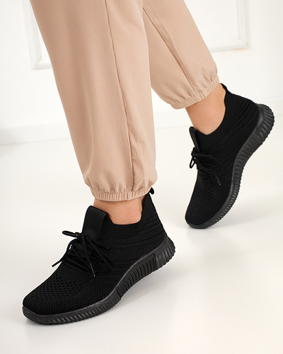 Черные женские кроссовки Merisal