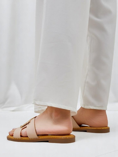 Royalfashion Women’s decorative slides with ornament Crattes