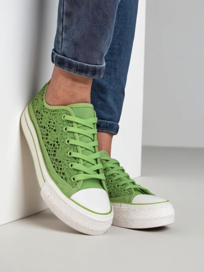 Royalfashion Women's perforated sneakers Nizzet