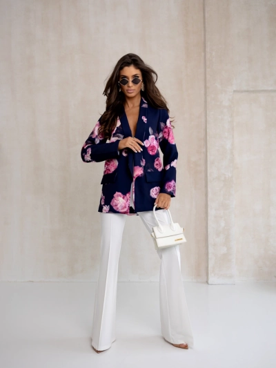 Royalfashion Naiste bleiser ilma kinnitita rooside lilledega